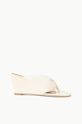 DAHLIA WEDGE | CREAM